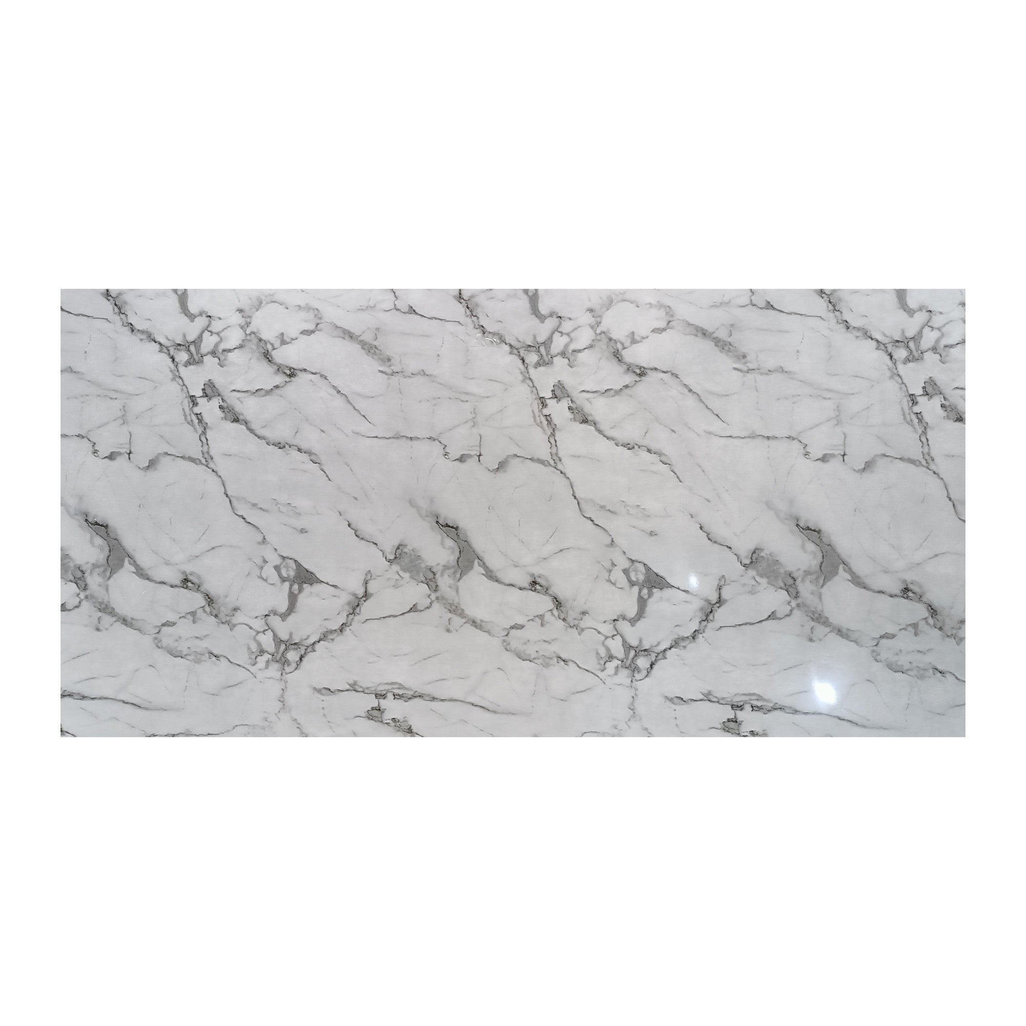 Arctic Breeze V-14  / Alternativa de mármol a los azulejos del baño