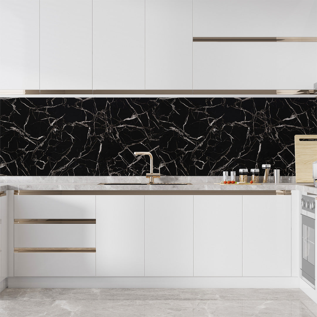 Black White / Alternativa de mármol a los azulejos del baño