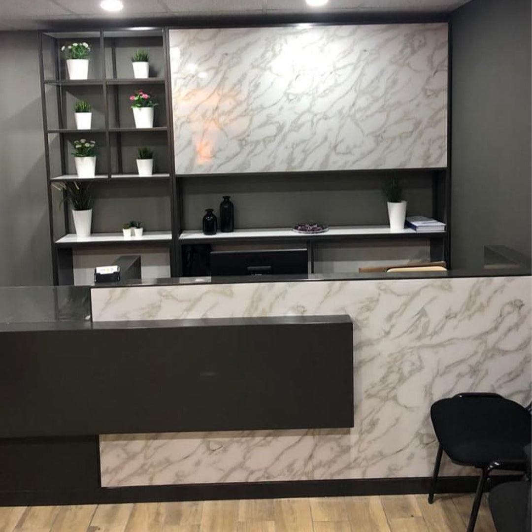 Calacada  / Alternativa de mármol a los azulejos del baño
