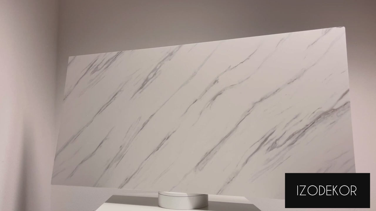 Ice Berg Grey / Marble alternative to bathroom tiles